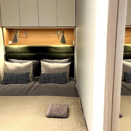 公寓 Luxury In The Heart Of Old Town 塔林