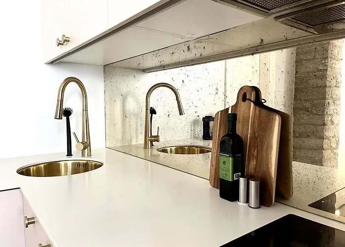 Luxury In The Heart Of Old Town