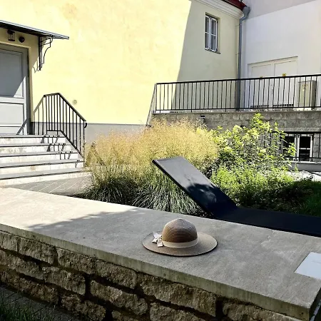 Luxury In The Heart Of Old Town *