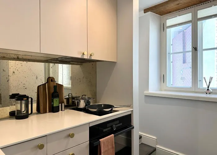 Luxury In The Heart Of Old Town Apartman