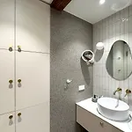 Luxury In The Heart Of Old Town *